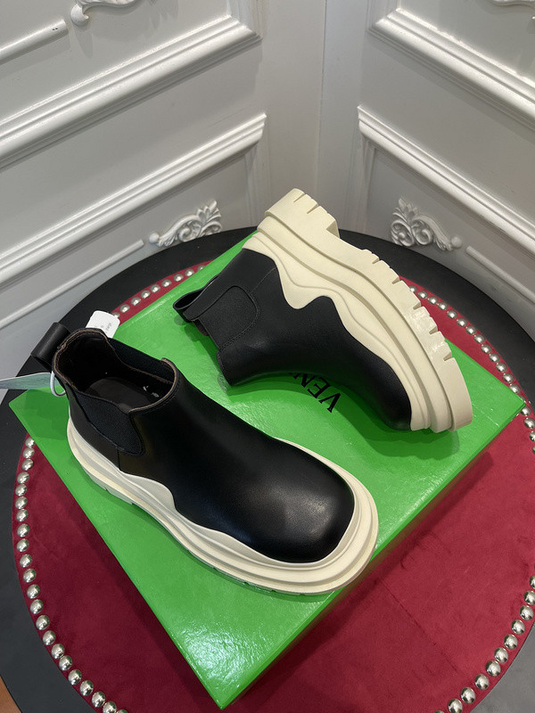 bv sneaker