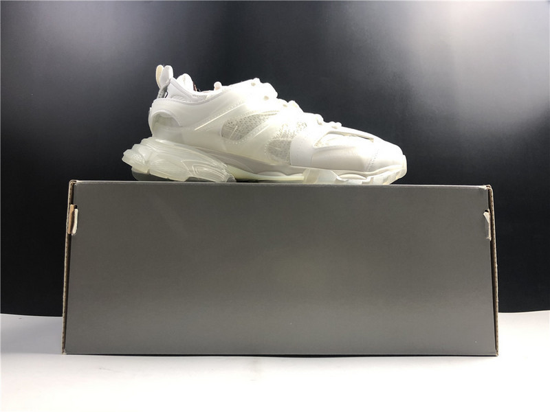 Ba*len*cia*ga track all white