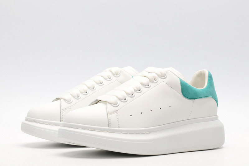 a1exa*der Mcqv*en white green