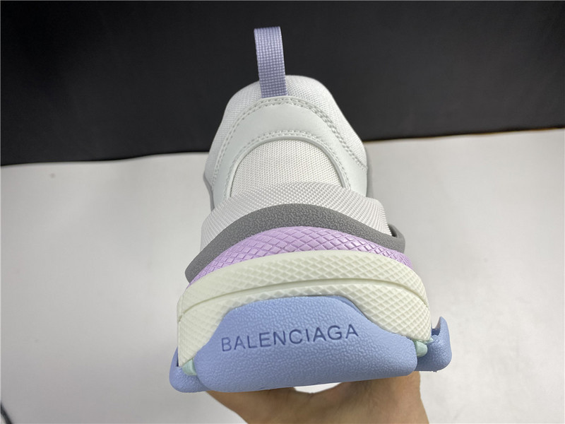 Ba*len*cia*ga triple s