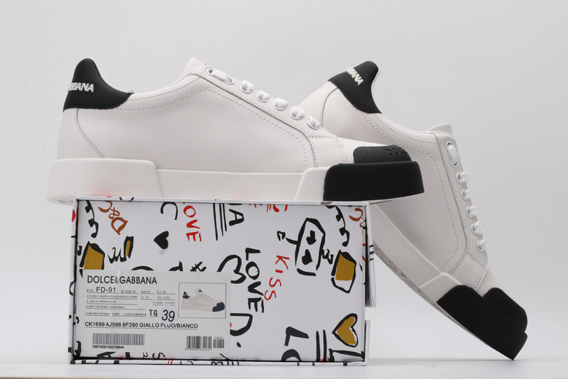 dg sneaker