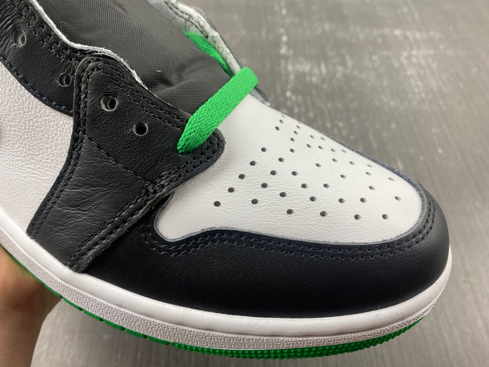 air jordan 1 retro high og "celtics" dz5485-031