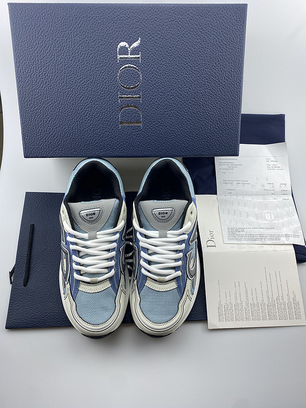 D*or b30 sneaker