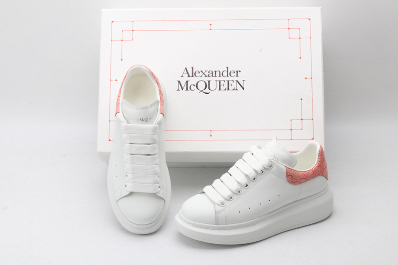 a1exa*der Mcqv*en