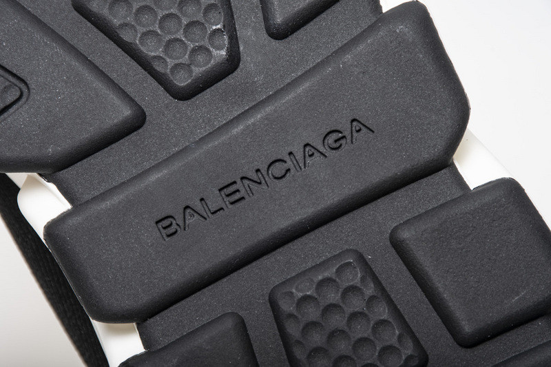 Ba*len*cia*ga speed trainer mid black white black 494371 w05g0 1000