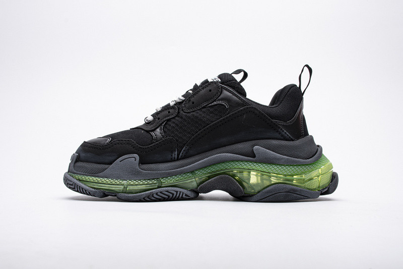 Ba*len*cia*ga triple s