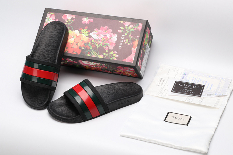 G*u*i slides black