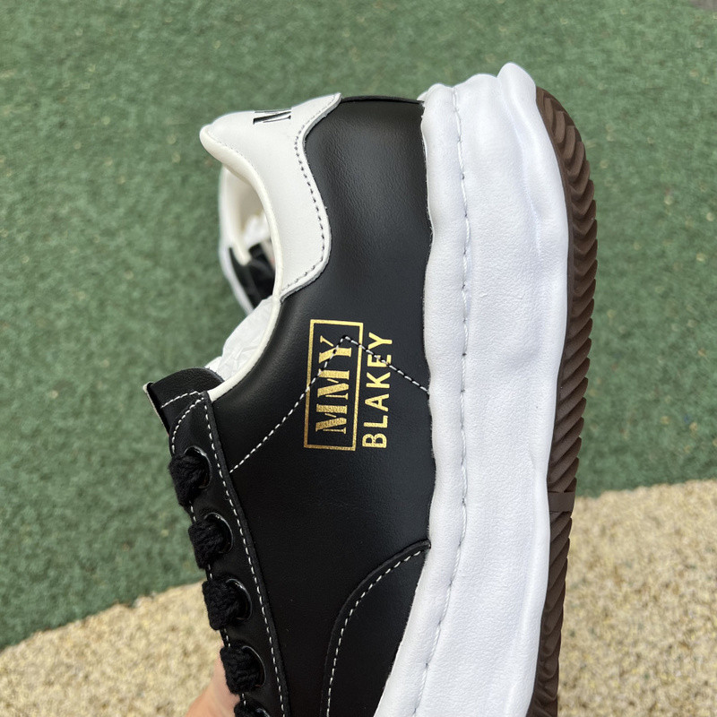 mmy sneaker 0062