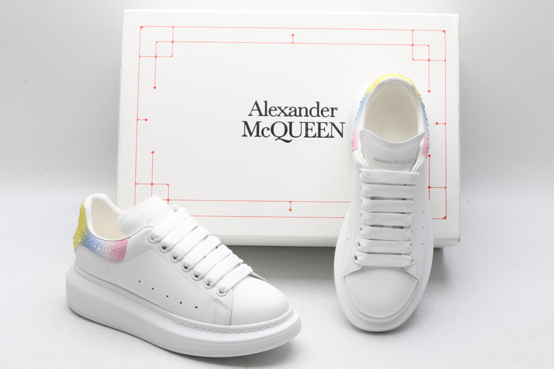 a1exa*der Mcqv*en