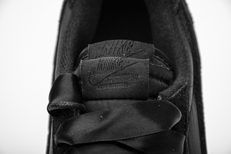 sacai x nike lvd waffle daybreak bv0073-002