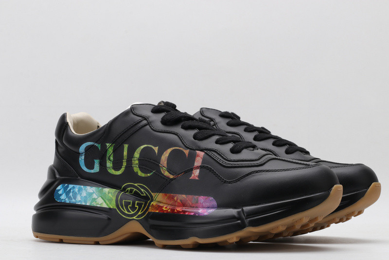 G*u*i sneaker blake with G*u*i letter