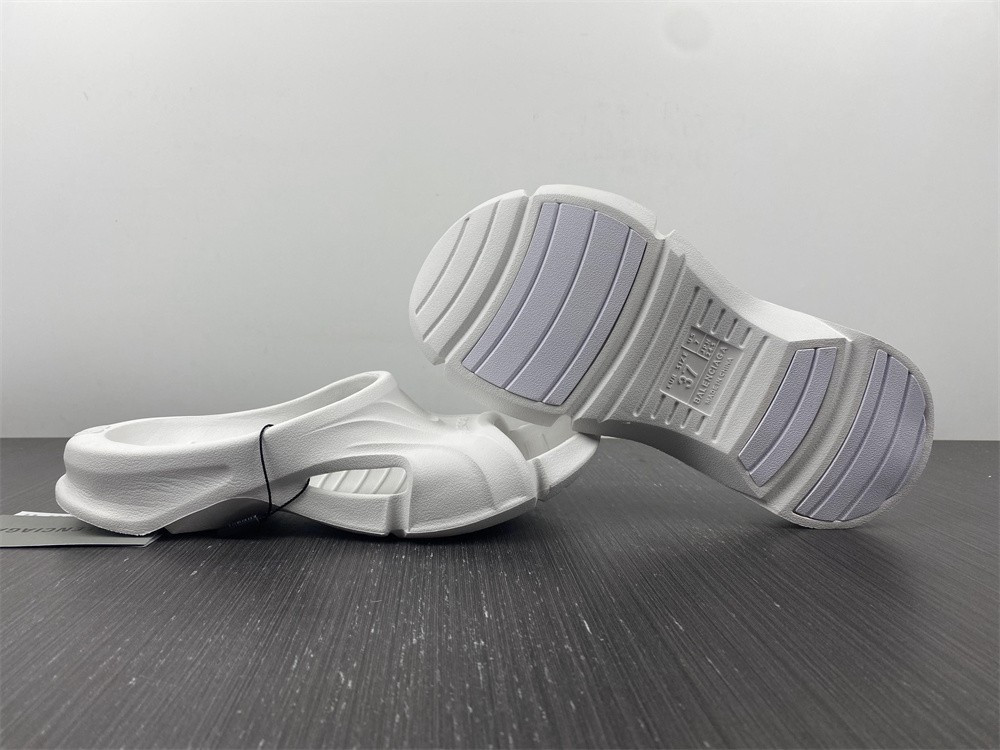 Ba*len*cia*ga mold slide sandal 653874w3ce29000