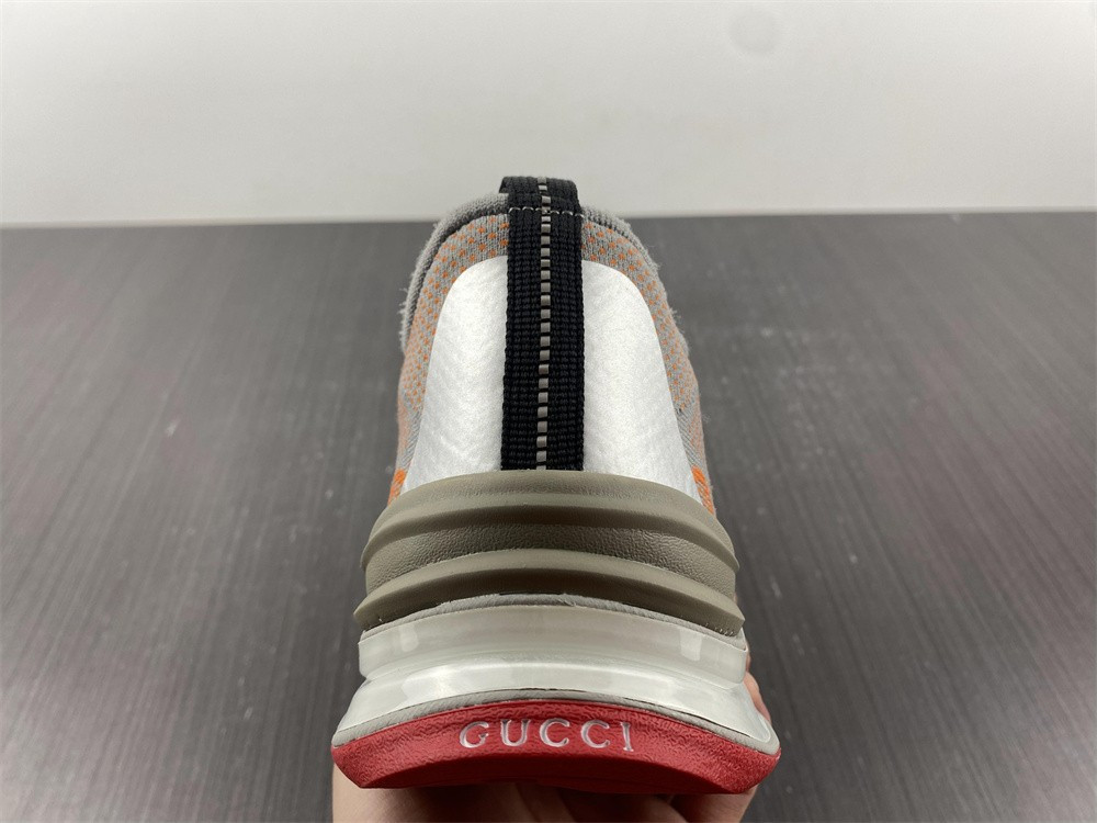 guci sneaker
