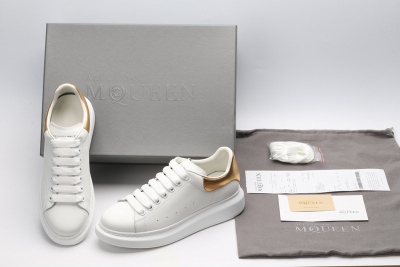 a1exa*der mcqv*en white G01den