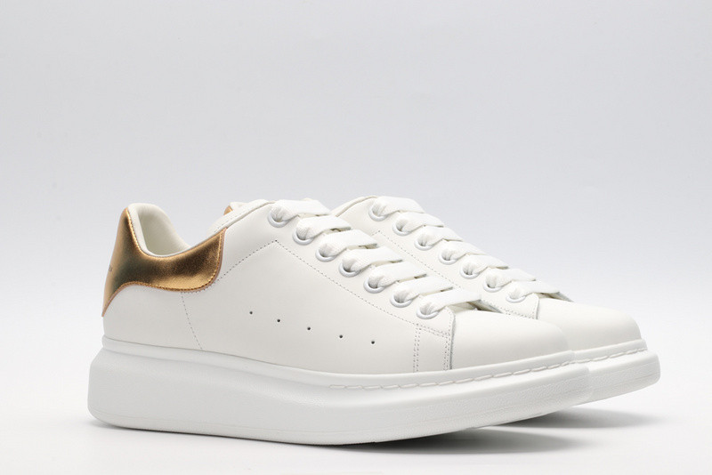 a1exa*der mcqv*en white G01den