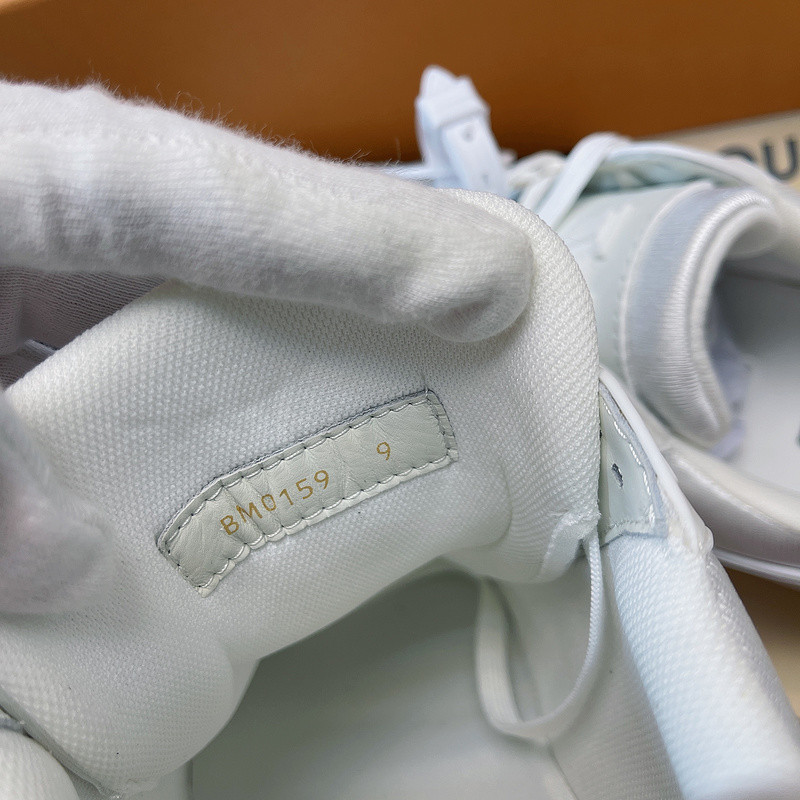 lwe sneaker