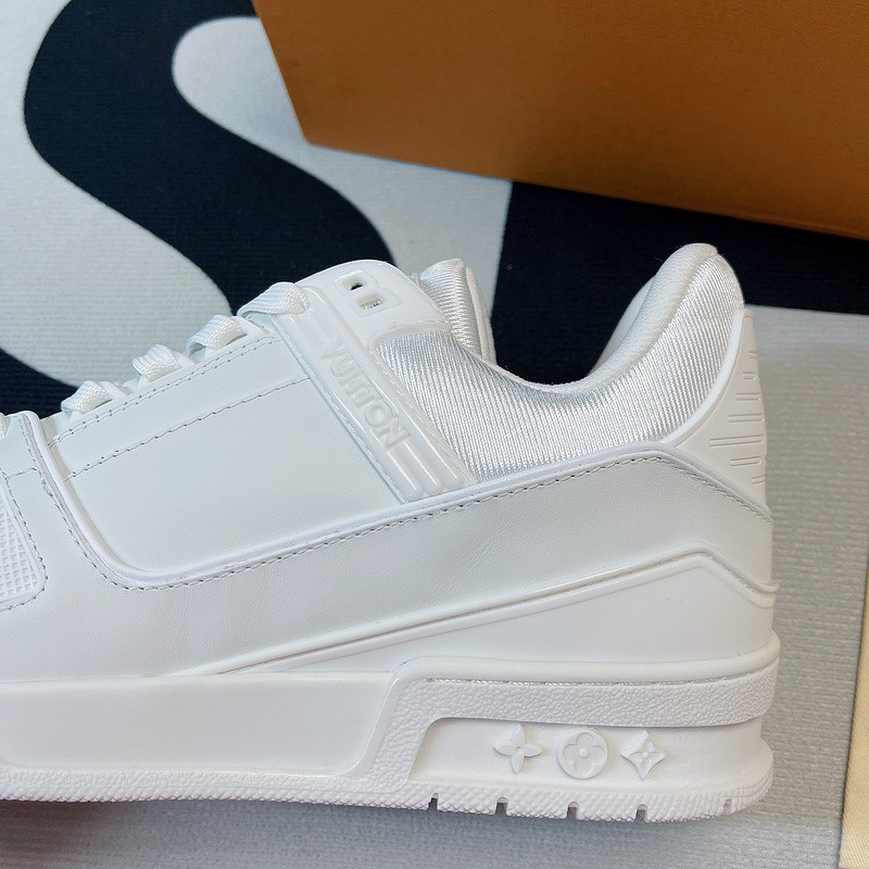 lwe sneaker