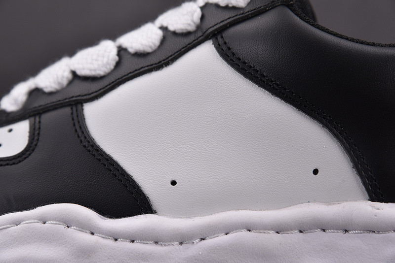 mmy sneaker 0049