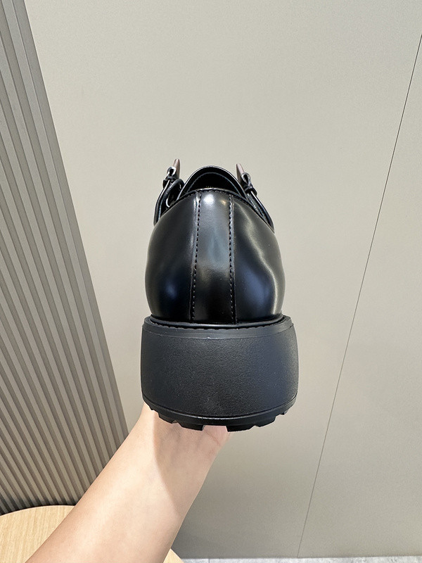 pra sneaker